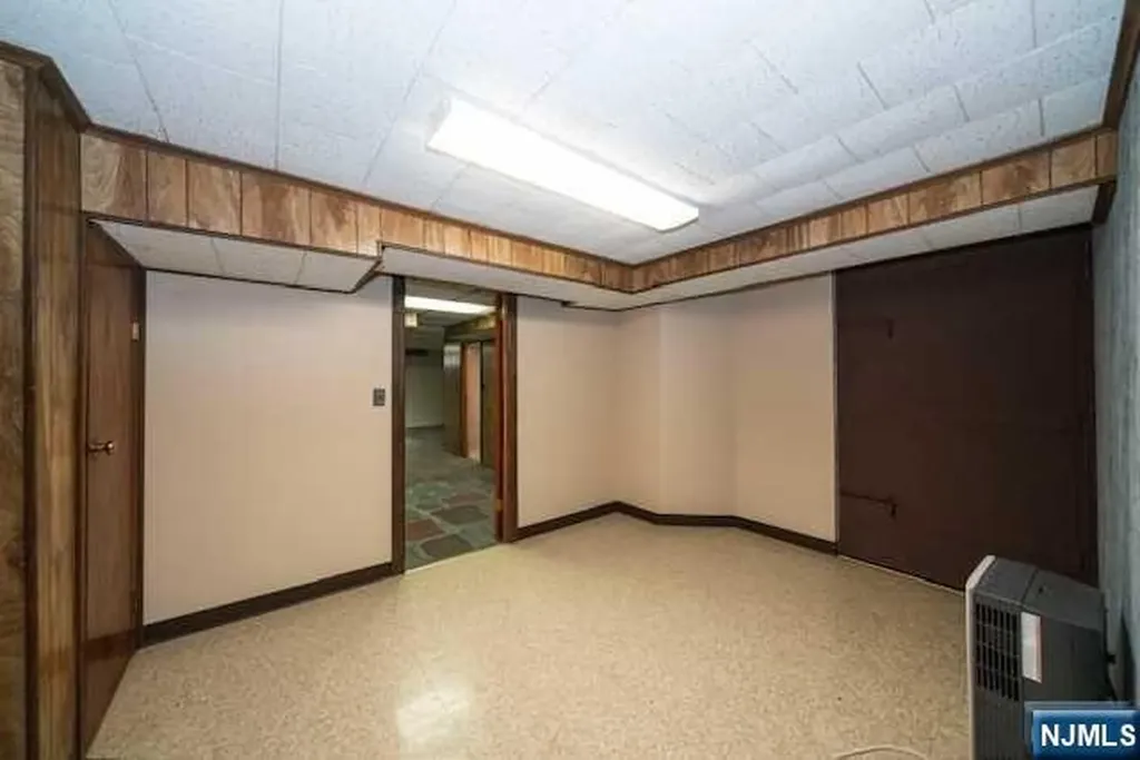 35 Old Dock Road Alpine NJ 07620