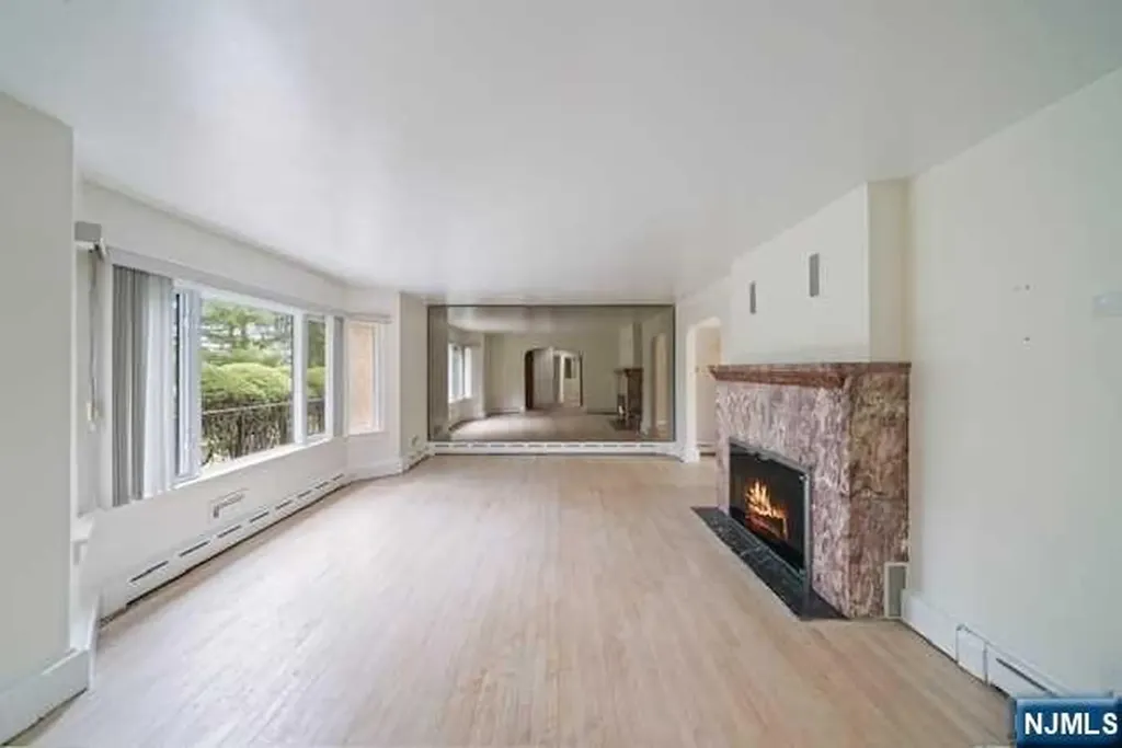 35 Old Dock Road Alpine NJ 07620