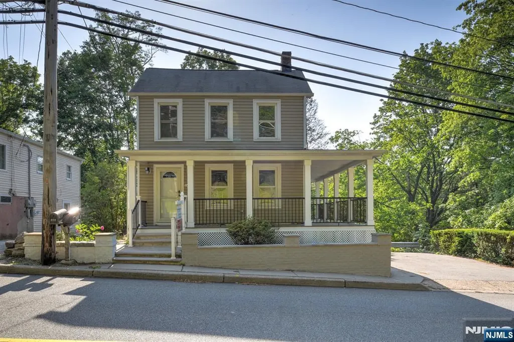 141 Boonton Avenue Butler Borough NJ 07405