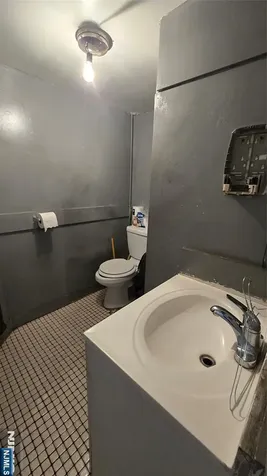422 Monroe Street Passaic NJ 07055
