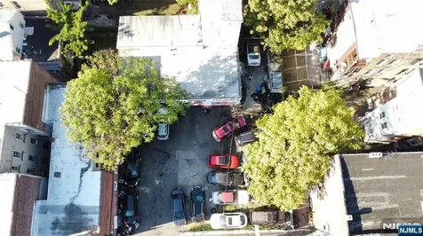 422 Monroe Street Passaic NJ 07055