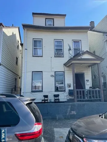 151 Beech Street Paterson NJ 07501
