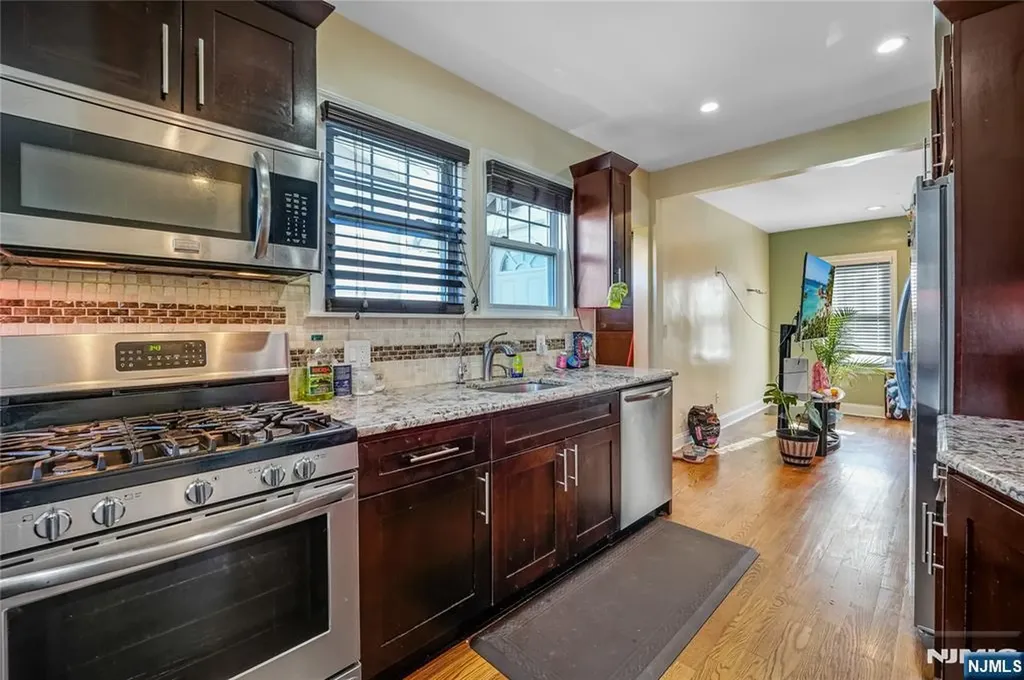 2 Dawson Street Belleville NJ 07109