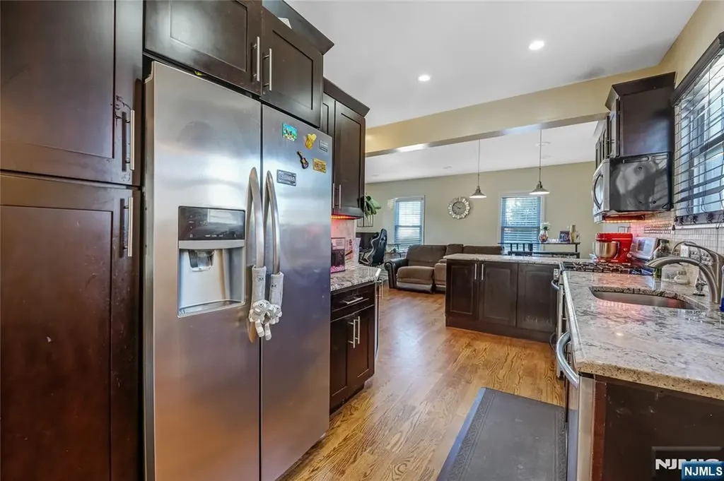 2 Dawson Street Belleville NJ 07109