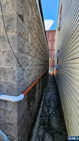 64 State Street Paterson NJ 07501