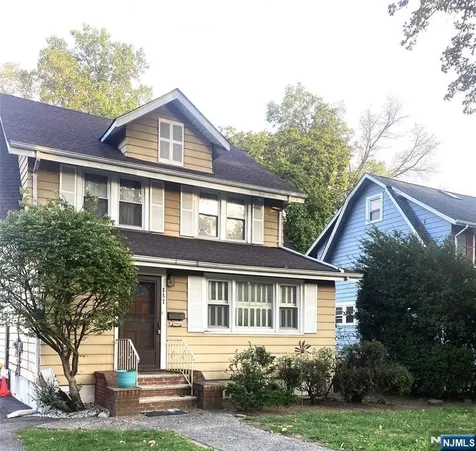 857 Garrison Avenue Teaneck NJ 07666