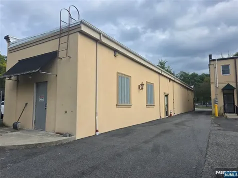 39 Highwood Avenue Tenafly NJ 07670