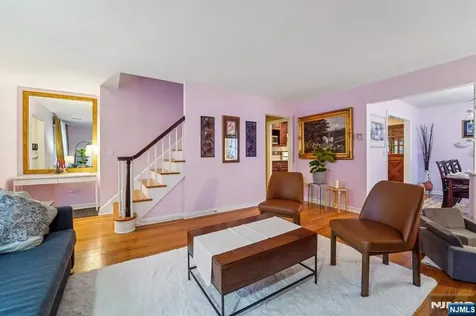 145 Willow Street Elmwood Park NJ 07407