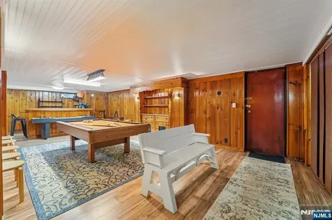 145 Willow Street Elmwood Park NJ 07407