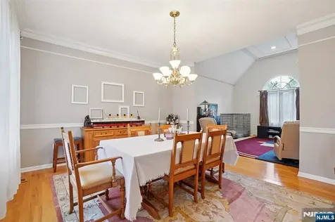 18 Boulder Trail Mahwah NJ 07430
