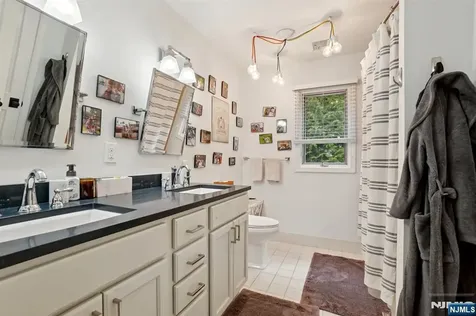 18 Boulder Trail Mahwah NJ 07430