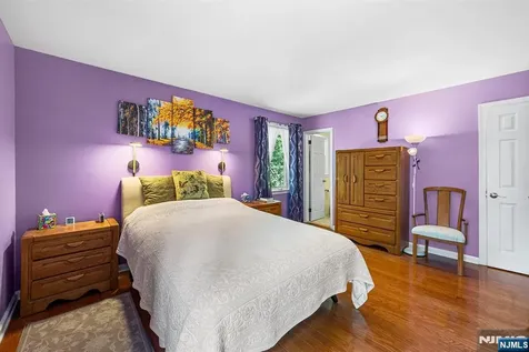 45 Brandon Avenue Livingston NJ 07039