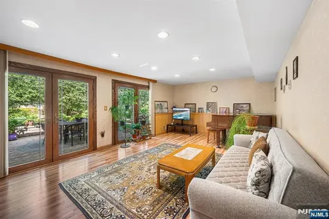45 Brandon Avenue Livingston NJ 07039