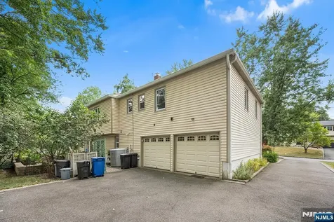 45 Brandon Avenue Livingston NJ 07039