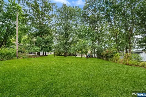 45 Brandon Avenue Livingston NJ 07039