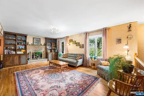 45 Brandon Avenue Livingston NJ 07039