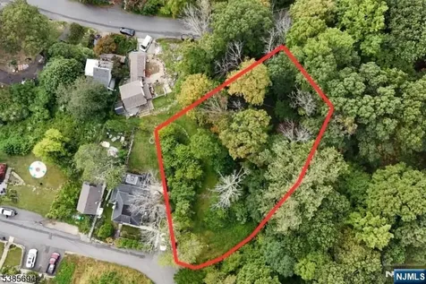 2 Roberts Place Stanhope NJ 07874