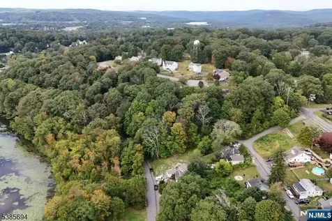 2 Roberts Place Stanhope NJ 07874