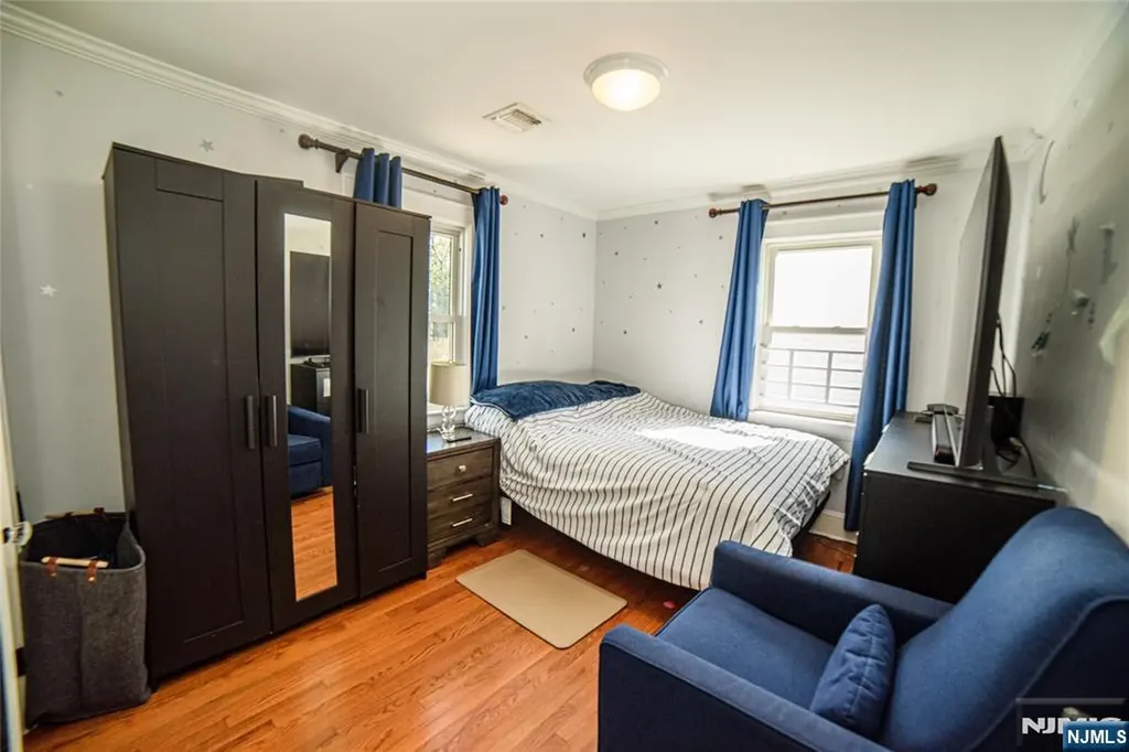 154 Carpenter Street Belleville NJ 07109