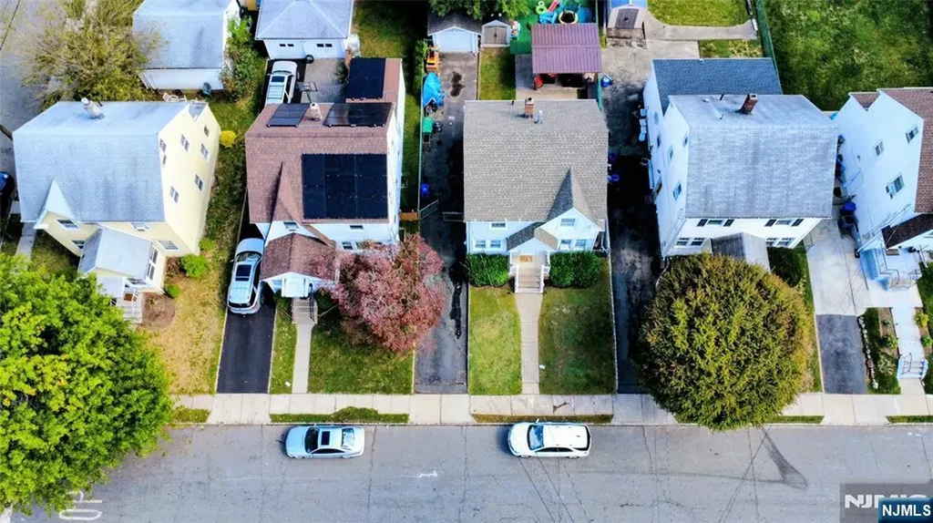 154 Carpenter Street Belleville NJ 07109