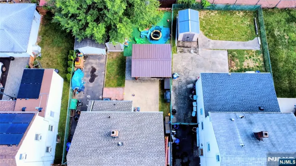 154 Carpenter Street Belleville NJ 07109