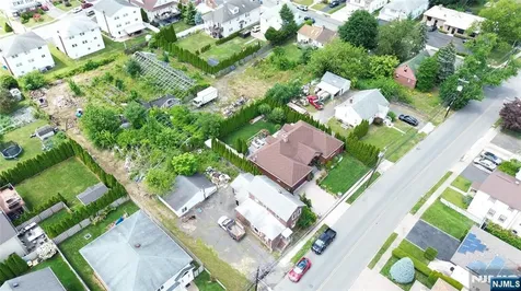 340 E 54th Elmwood Park NJ 07407