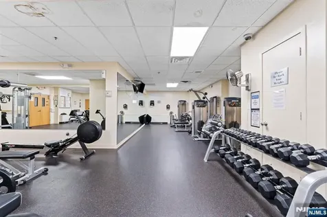 6040 Jfk Boulevard E West New York NJ 07093