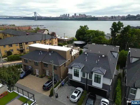 1238 River Road Edgewater NJ 07020