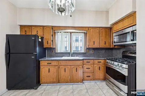 95-97 Caldwell Paterson NJ 07501