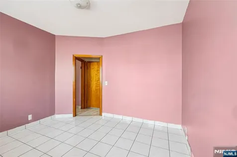 95-97 Caldwell Paterson NJ 07501