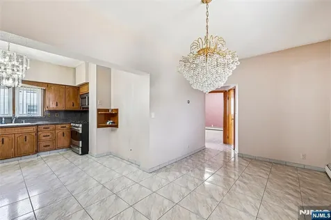95-97 Caldwell Paterson NJ 07501