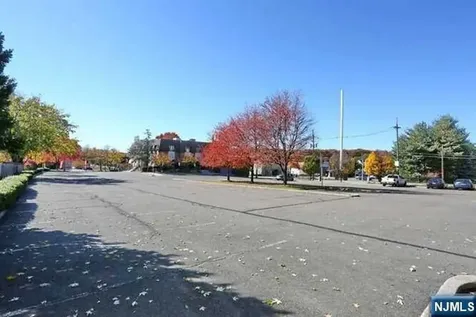 44 Godwin Avenue Midland Park NJ 07432