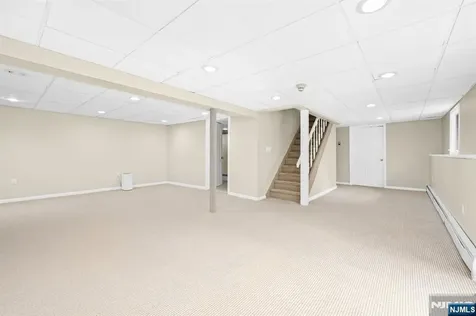 63 Passaic Valley Road Montville Township NJ 07045