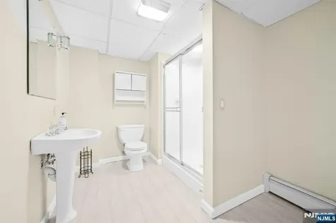 63 Passaic Valley Road Montville Township NJ 07045