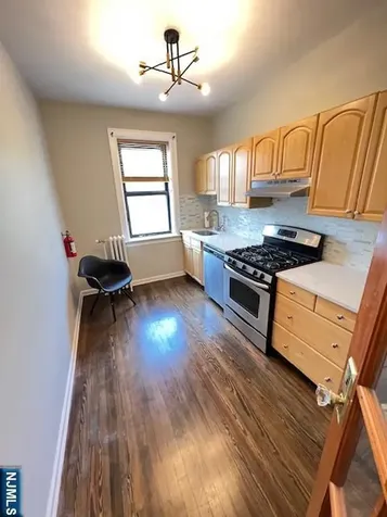 303 Hamilton Place Hackensack NJ 07601