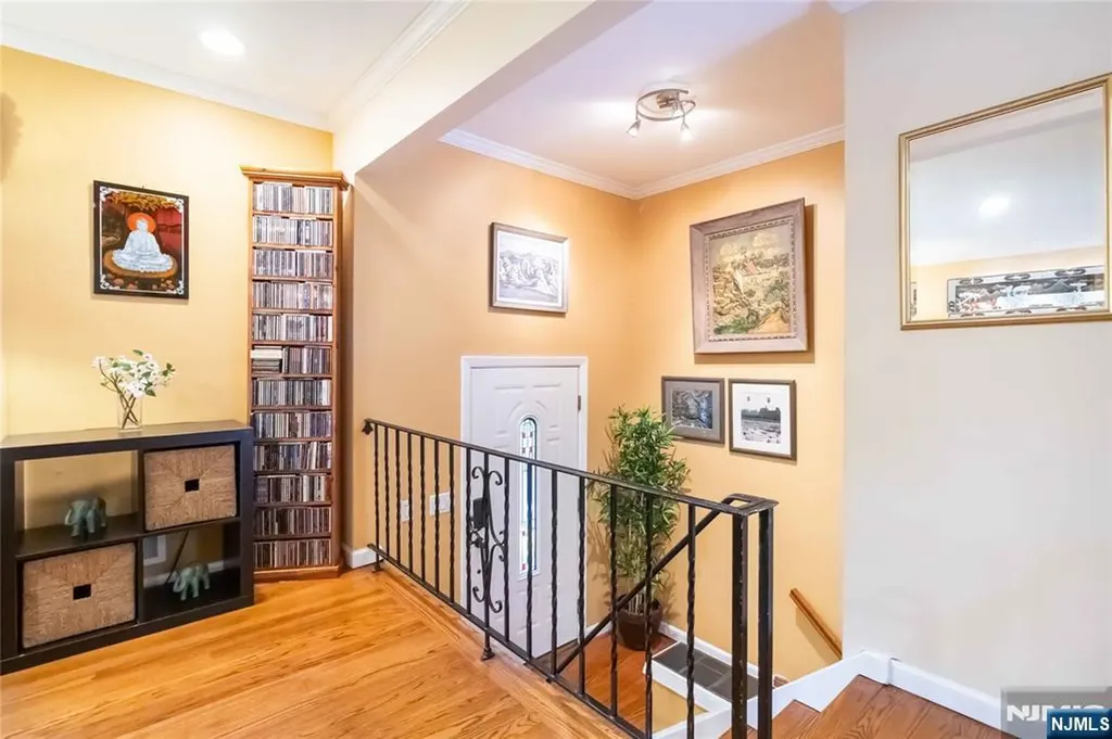 45 W Orchard Street Allendale NJ 07401