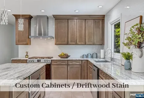 24 Red Rock Court Ridgewood NJ 07450