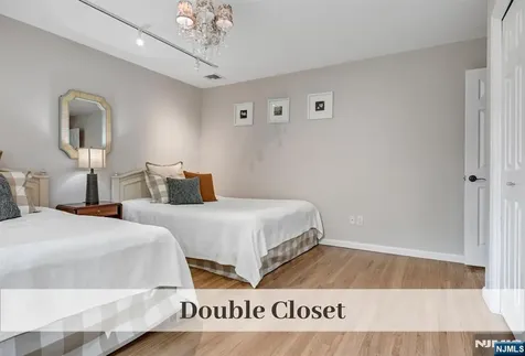 24 Red Rock Court Ridgewood NJ 07450