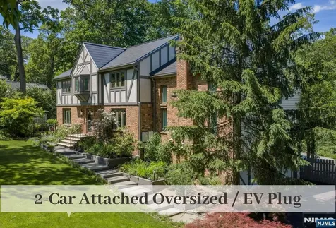 24 Red Rock Court Ridgewood NJ 07450