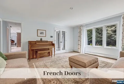 24 Red Rock Court Ridgewood NJ 07450