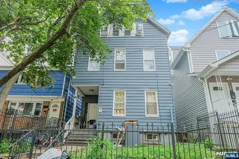16 Alexander Street Newark NJ 07106