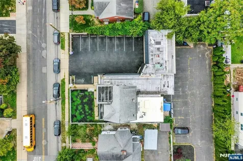 35 Pangborn Place Hackensack NJ 07601
