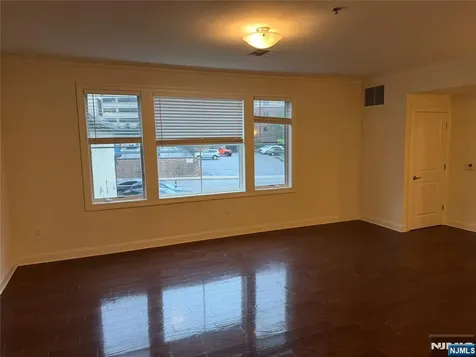 2001 Hudson Terrace Fort Lee NJ 07024