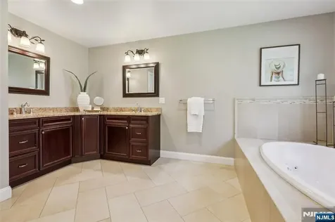 59 Prospect Avenue Woodcliff Lake NJ 07677