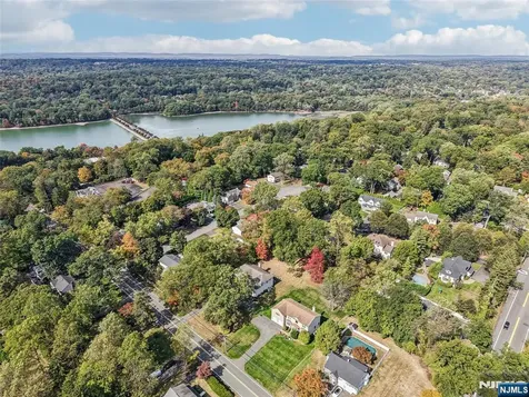 59 Prospect Avenue Woodcliff Lake NJ 07677