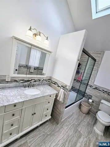 89 Rose Street Wood Ridge NJ 07075