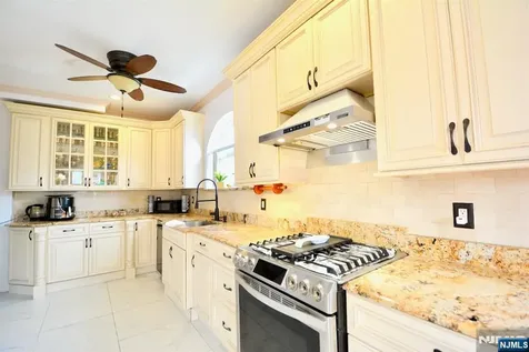 89 Rose Street Wood Ridge NJ 07075