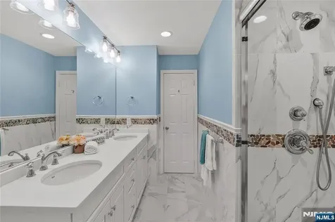 6 Old Orchard Drive Hawthorne NJ 07506