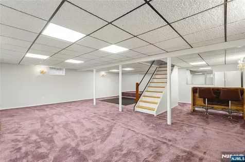 6 Old Orchard Drive Hawthorne NJ 07506