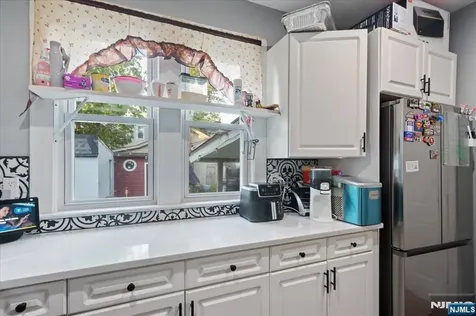 228 Madison Avenue Irvington NJ 07111